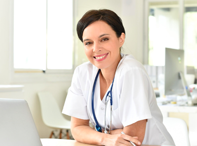 Wat is er nodig om vrouwen met menopauzale klachten optimaal te kunnen helpen? Stevenson et al. Vertelt hier over.